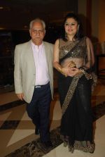 Ramesh and Kiran Sippy at Vikas Kalantri wedding sangeet in J W Marriott on 22nd Feb 2012 (66).JPG